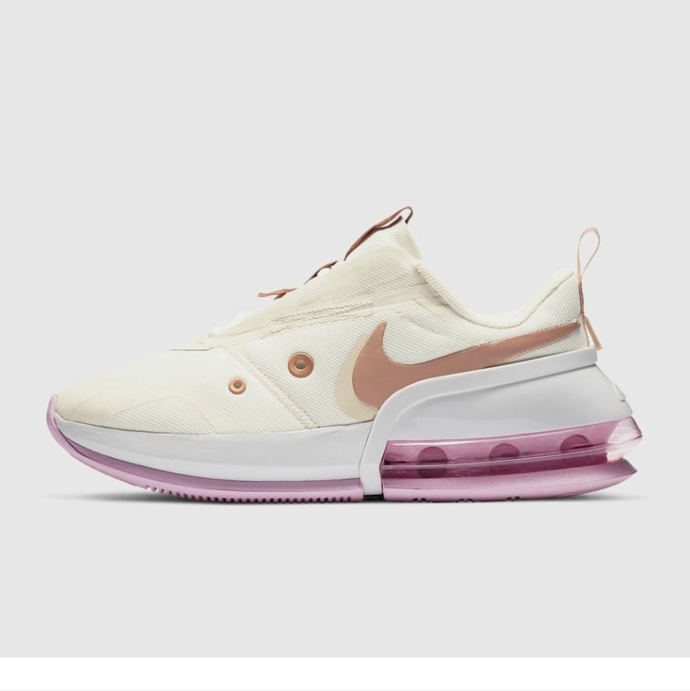 Women's Tennis Shoes*1st Pic are the shoes 2nd pic is to show side view - Picture 2 of 3